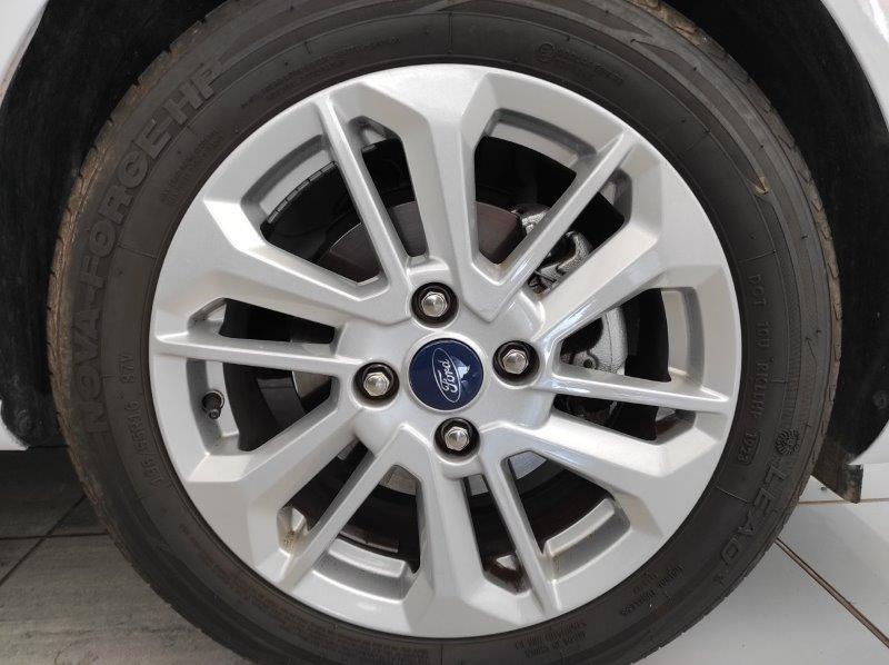 FORD Fiesta 7ª serie - Fiesta 1.1 75 CV 5 porte Titanium