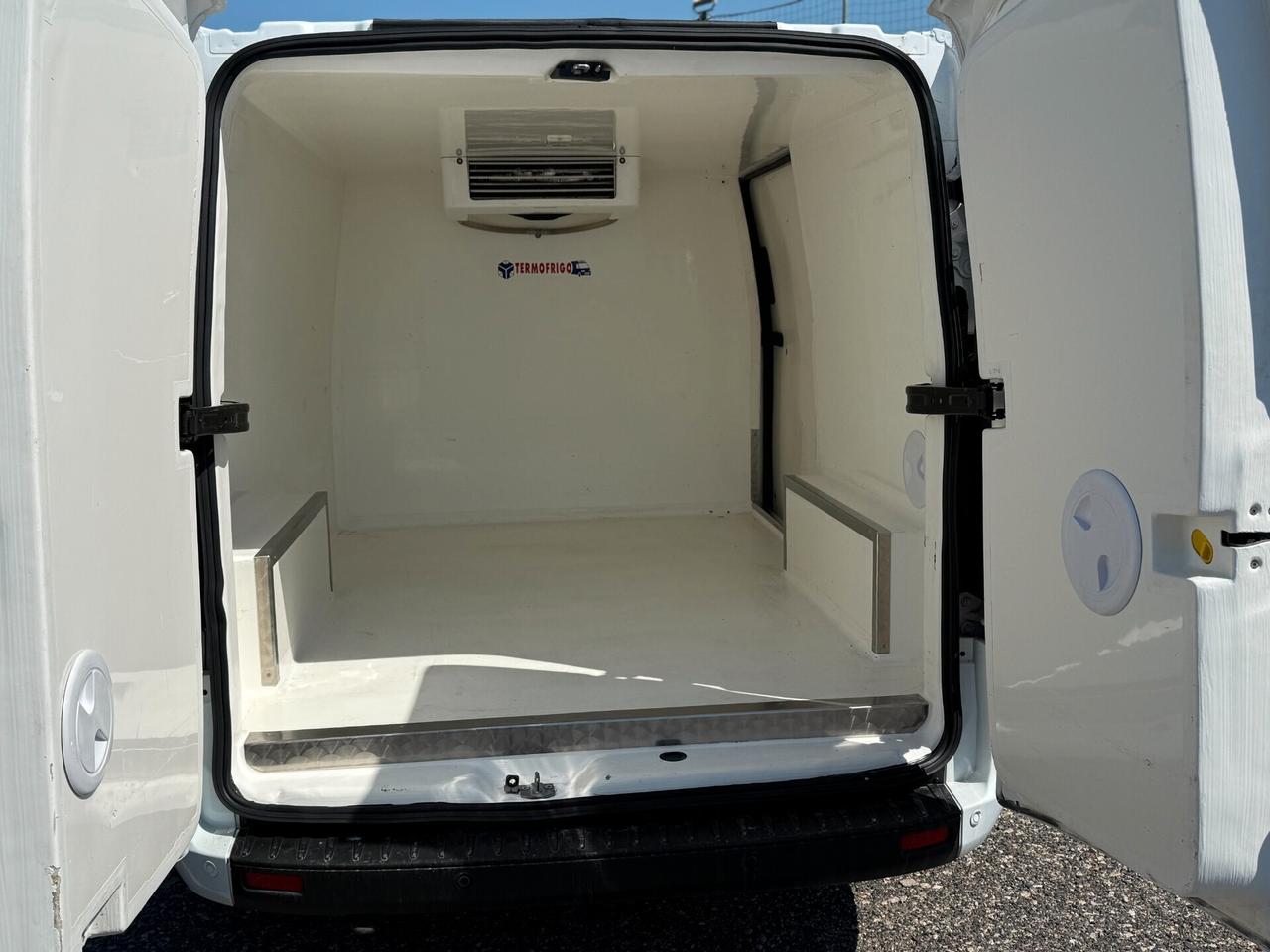 Ford Transit Custom 2.0 TDCI 130CV FRIGO RIVA COLD FNAX RETE STRADA L2
