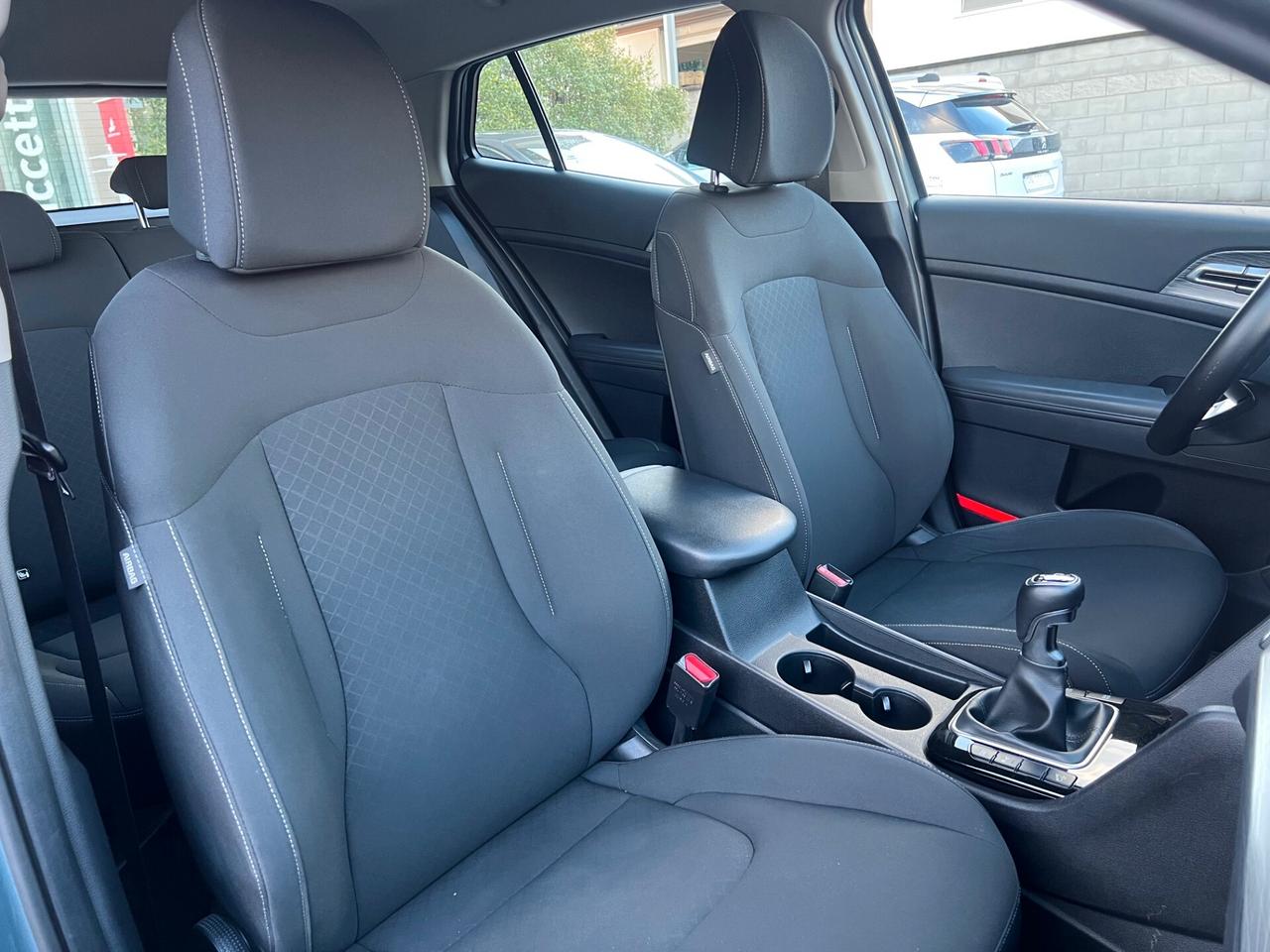 Kia Sportage 1.6 crdi 136cv mhev BUSINESS mt LED/CAMERA/VIRTUAL