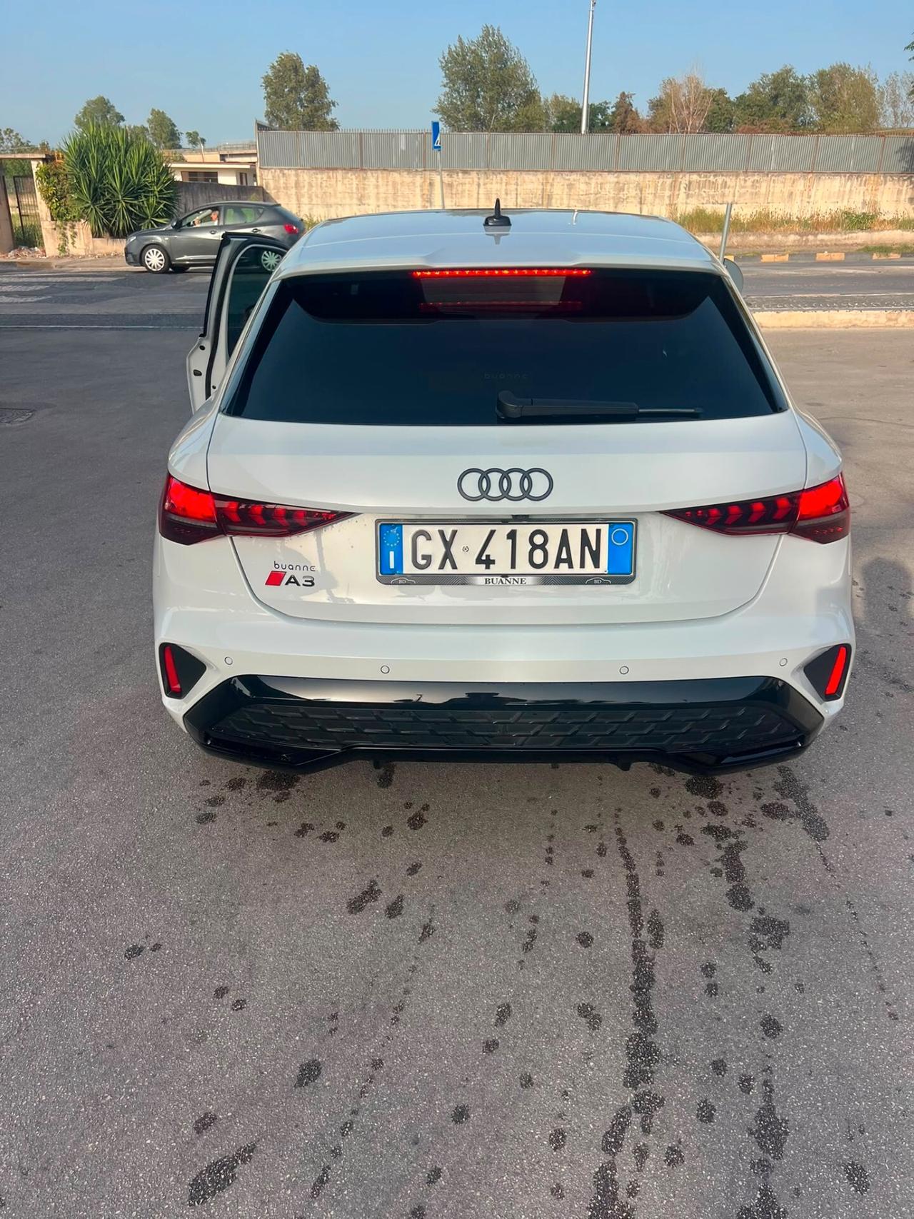 Audi A3 2025 SPB 35 2025 TDI S tronic line edition TETTO