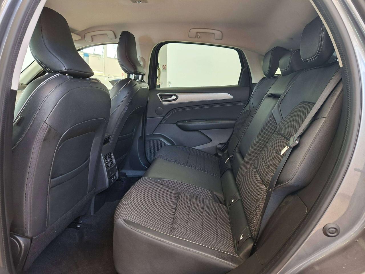 Renault Arkana 1.6 E-Tech full hybrid TECHNO 145cv 2 ANNI GARANZIA
