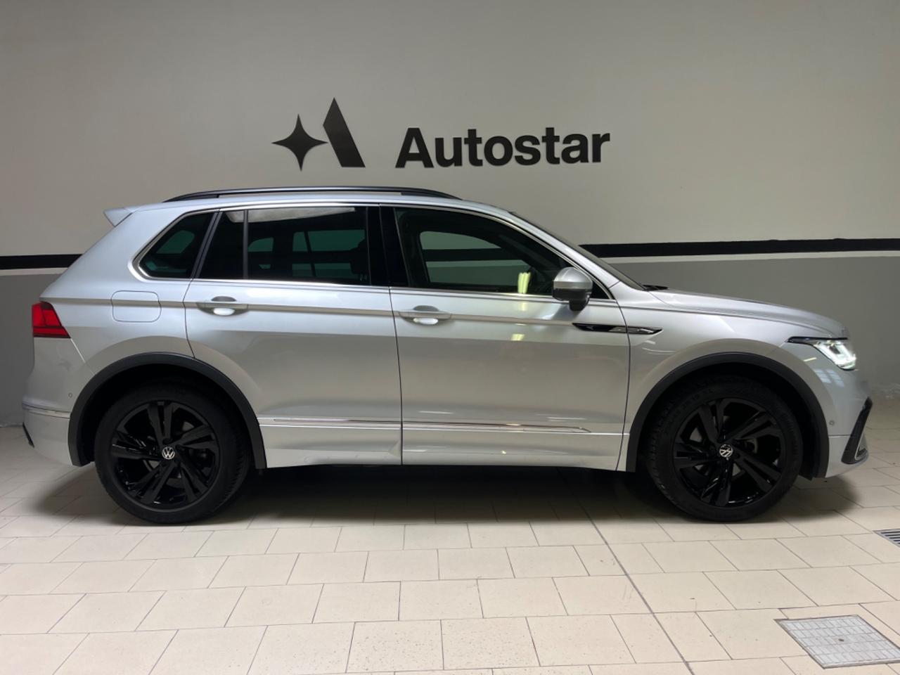 Volkswagen Tiguan 2.0 TDI 150 CV SCR DSG R-Line