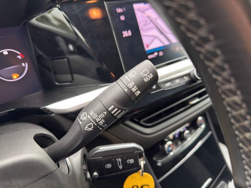 Opel Grandland 1.5 ecotec Bus. Eleg. s&s 130cv at8 Con NAVIGATORE