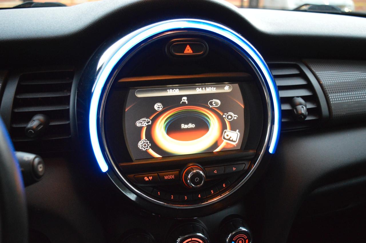 Mini 1.5 Cooper D Business