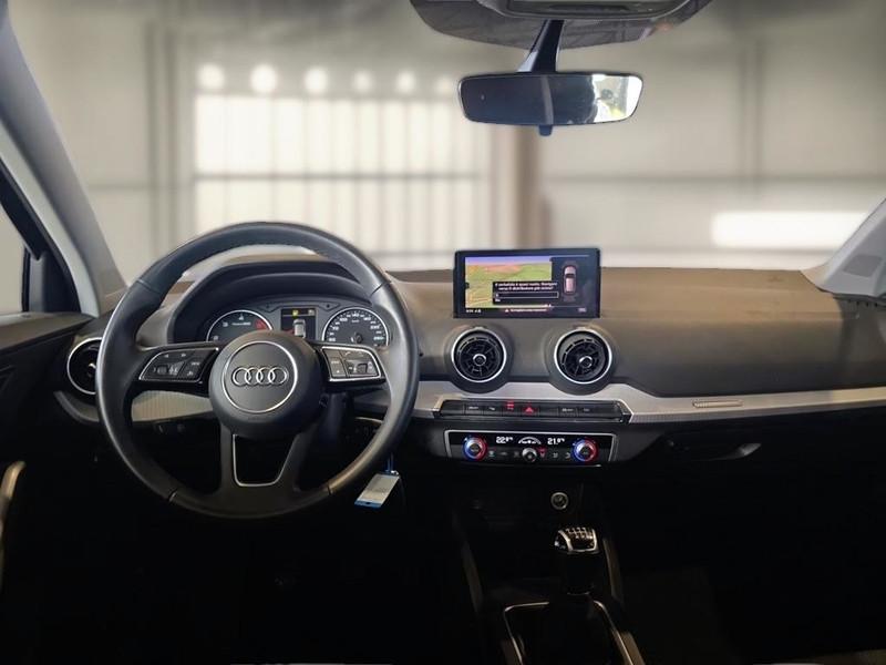 AUDI Q2 2.0 30 TDI BUSINESS SUV