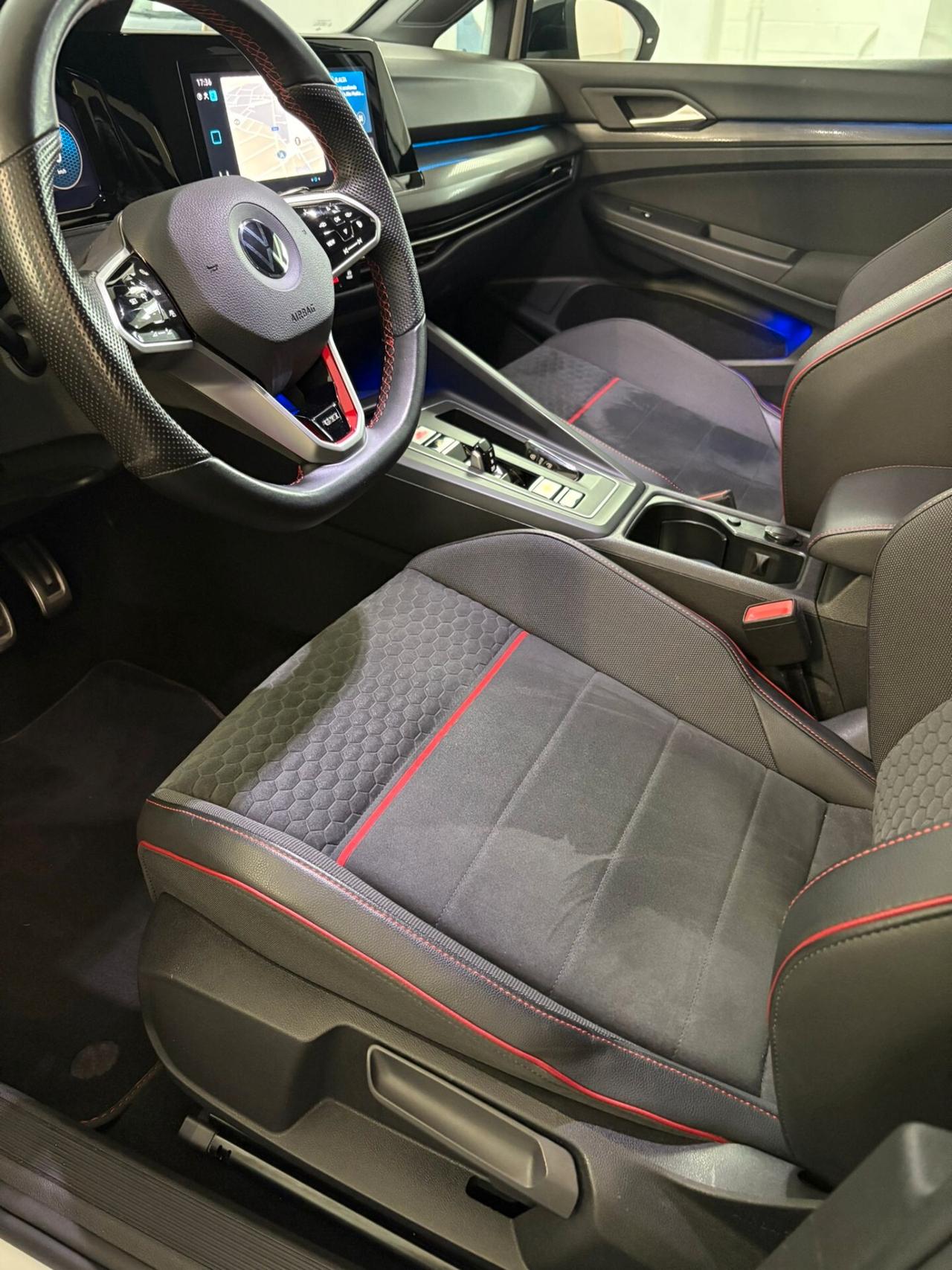 Volkswagen Golf GTI 2.0 TSI DSG Clubsport 45