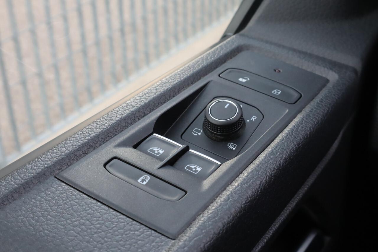 Volkswagen Multivan T6.1 2.0 TDI 150CV 7POSTI