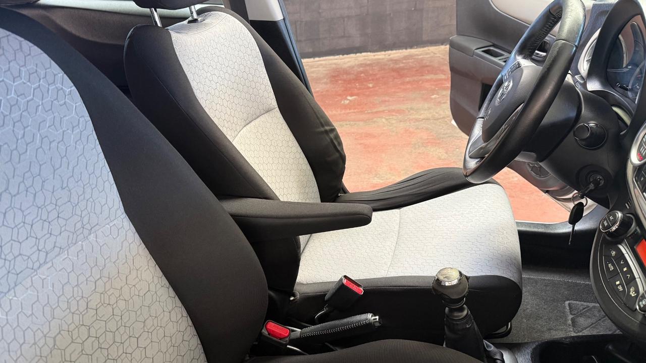 Toyota Yaris 1.4 D-4D 5 porte Lounge