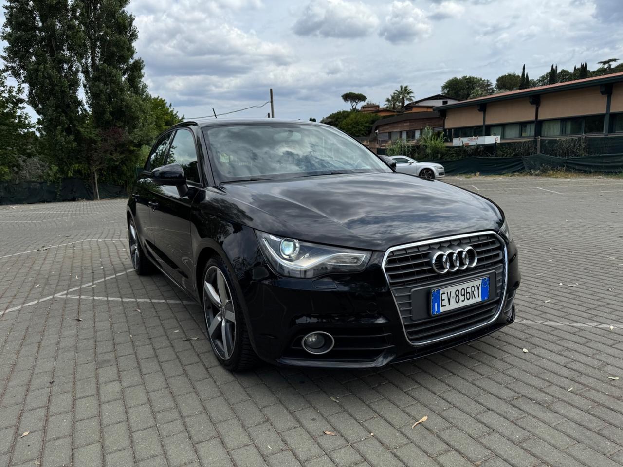 Audi A1 1.6 TDI S-Line Auto