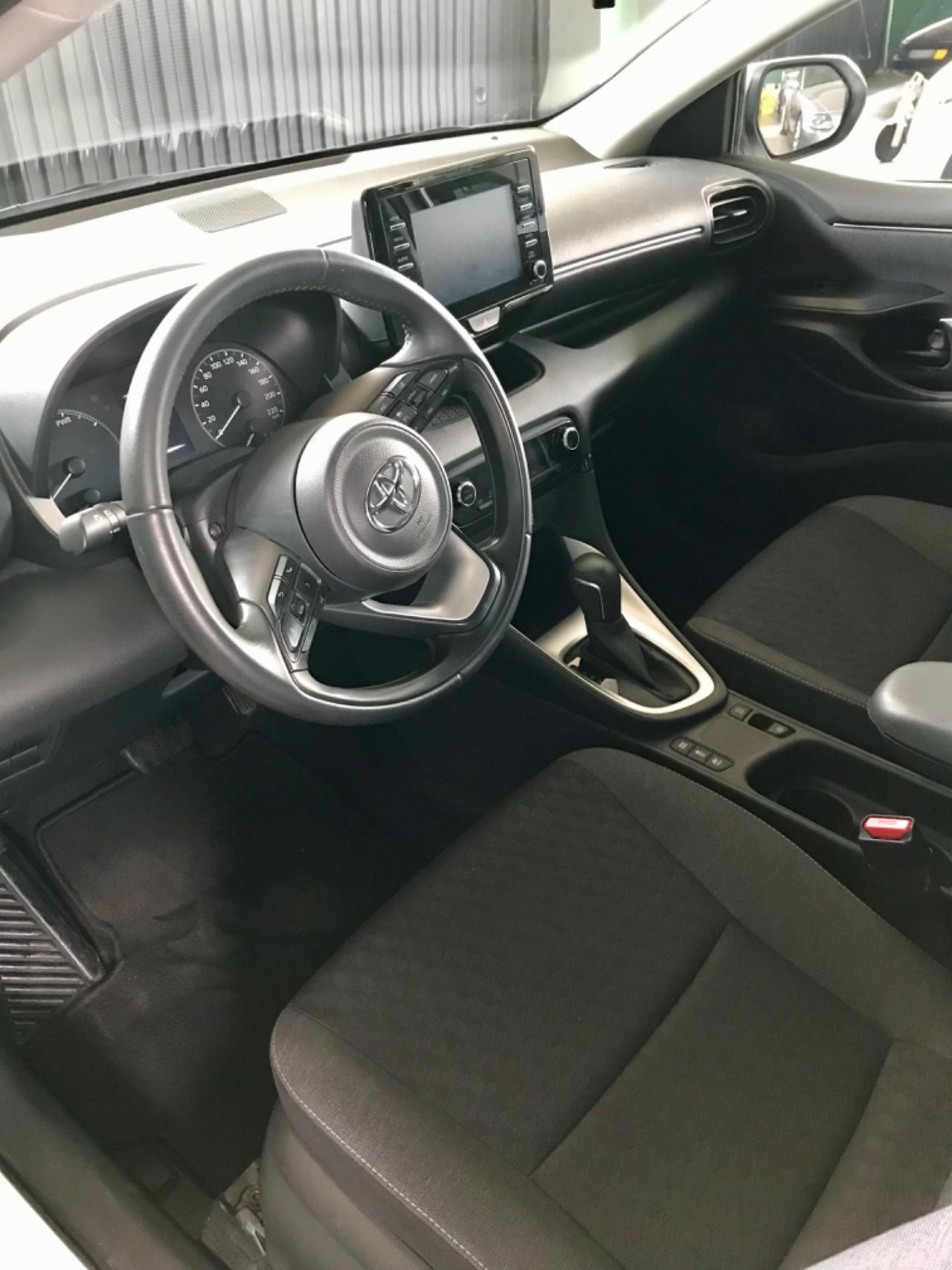 Toyota Yaris 1.5 Hybrid 5 porte Bellissima
