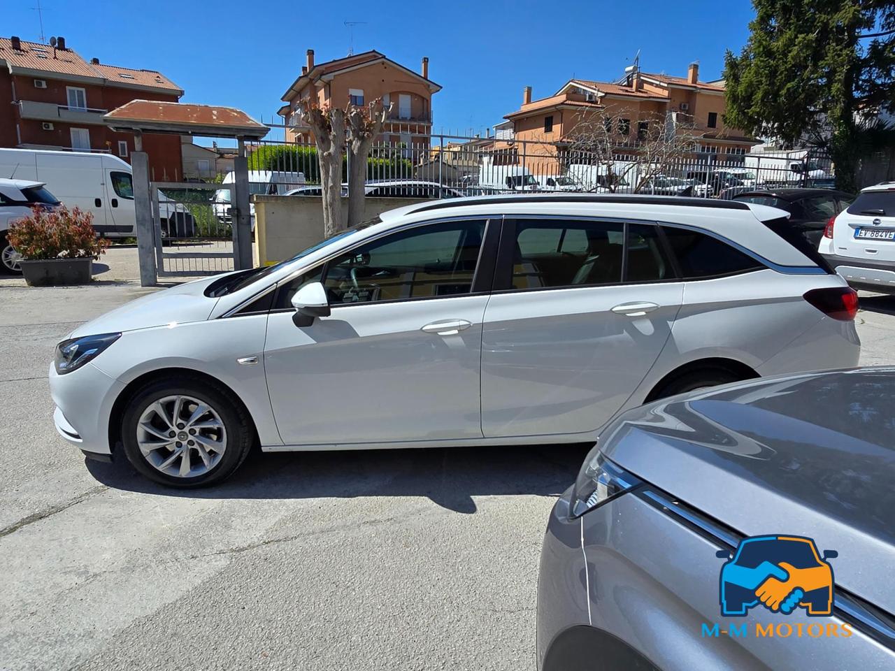 Opel Astra Sports Tourer 1.6 cdti Business 136cv auto my18.5