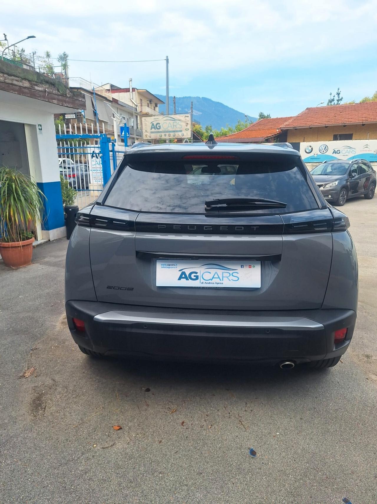 Peugeot 2008 BlueHDi 130 S&S EAT8 Allure