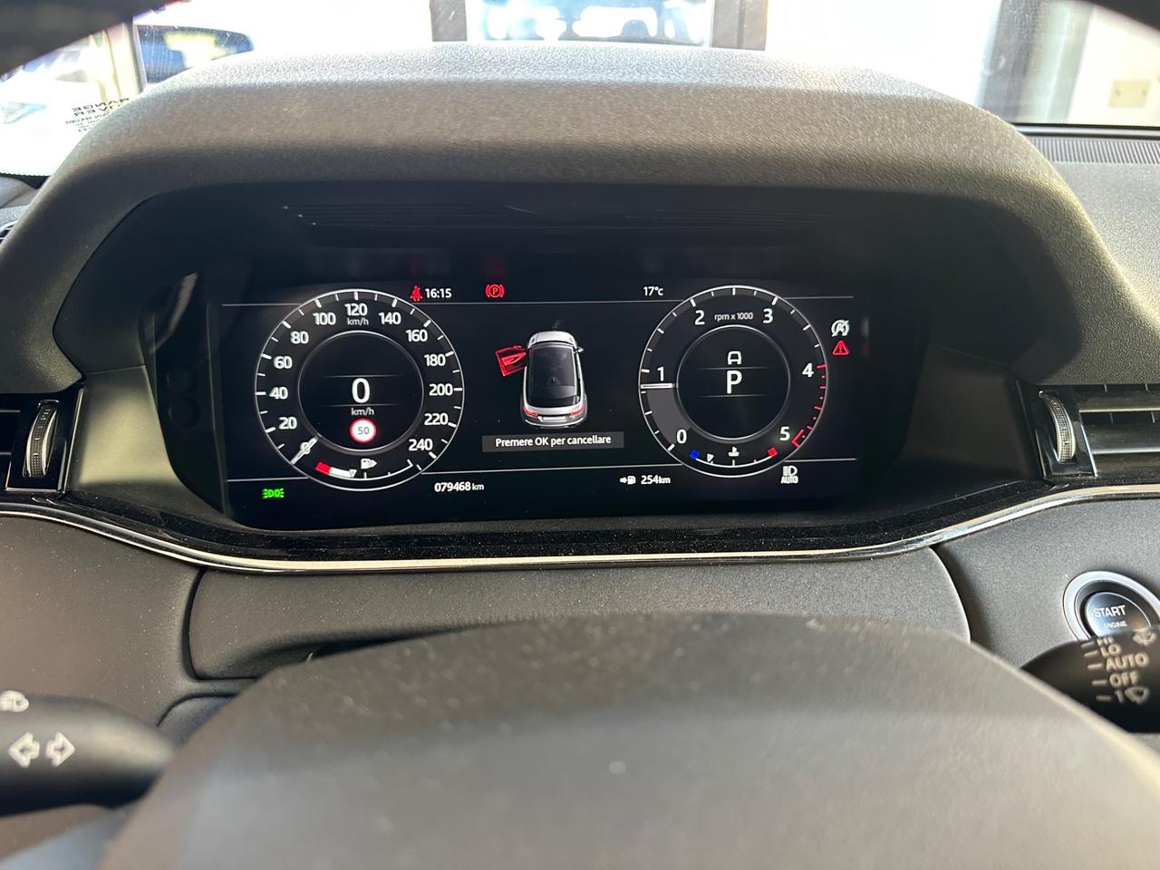 Land Rover Range Evoque 2.0 Hybrid R-Dynamic TD4 150 CV