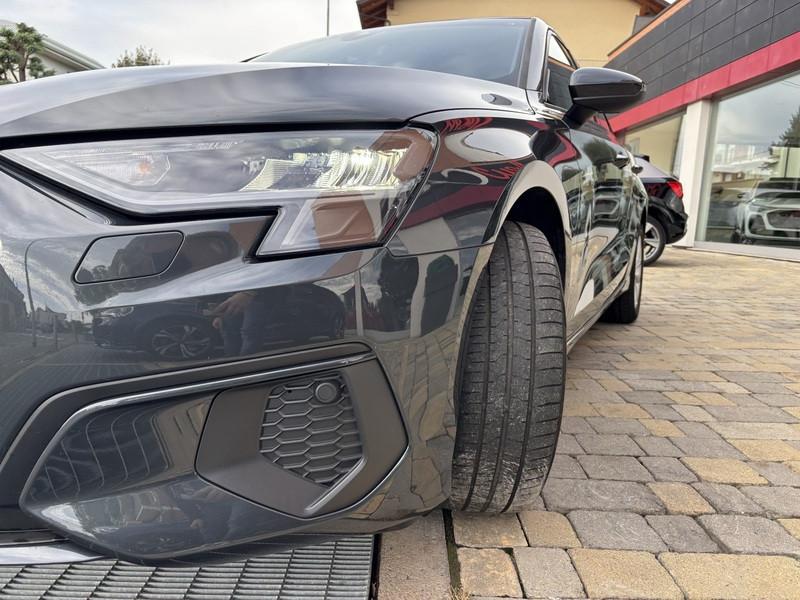 Audi A3 Sportback 30 2.0 tdi Business LED-NAVI-16"