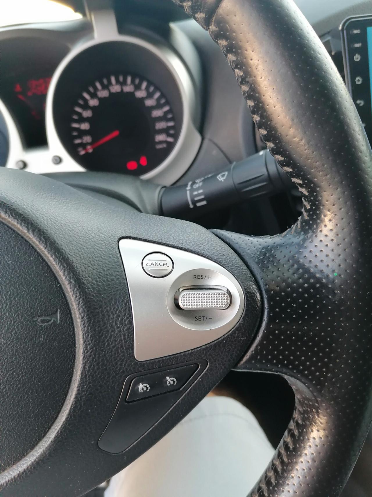 Nissan Juke 1.5 dCi 110cv TEKNA 2015
