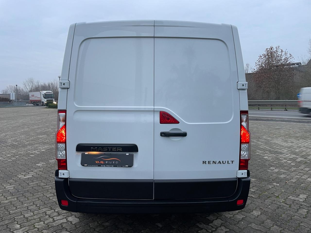 Renault Master L1 H1 2.3 dCi 136cv euro 6D