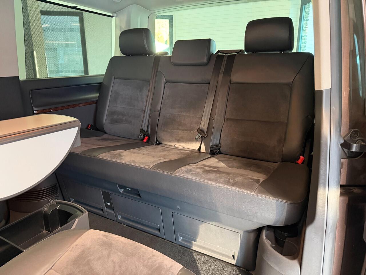 Volkswagen Multivan 2.0 BiTDI 180CV DSG Highline Pacchetto Notte