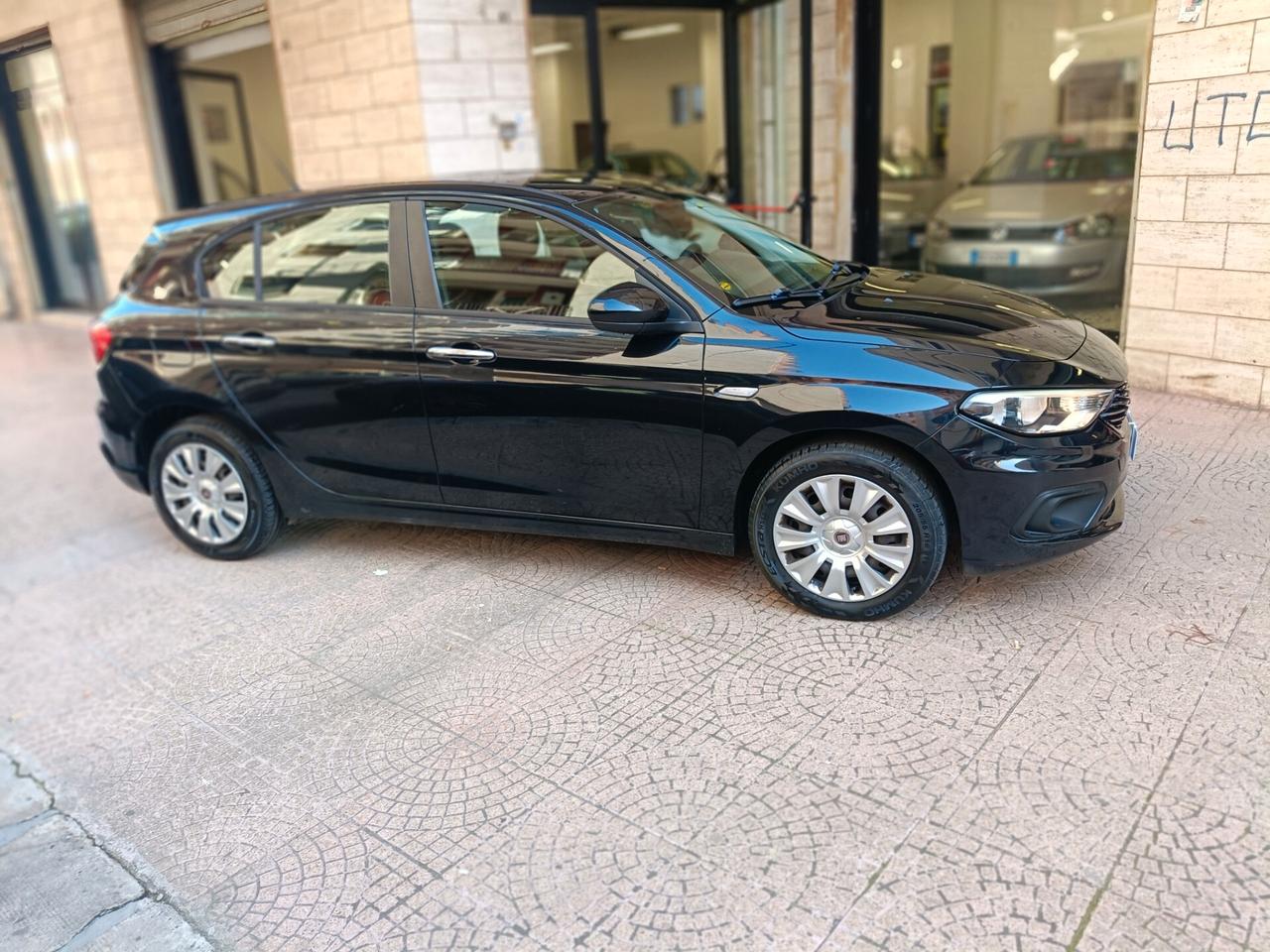 FIAT TIPO 1.4 GPL CASA MADRE-NEOPATENTATI-Euro7990