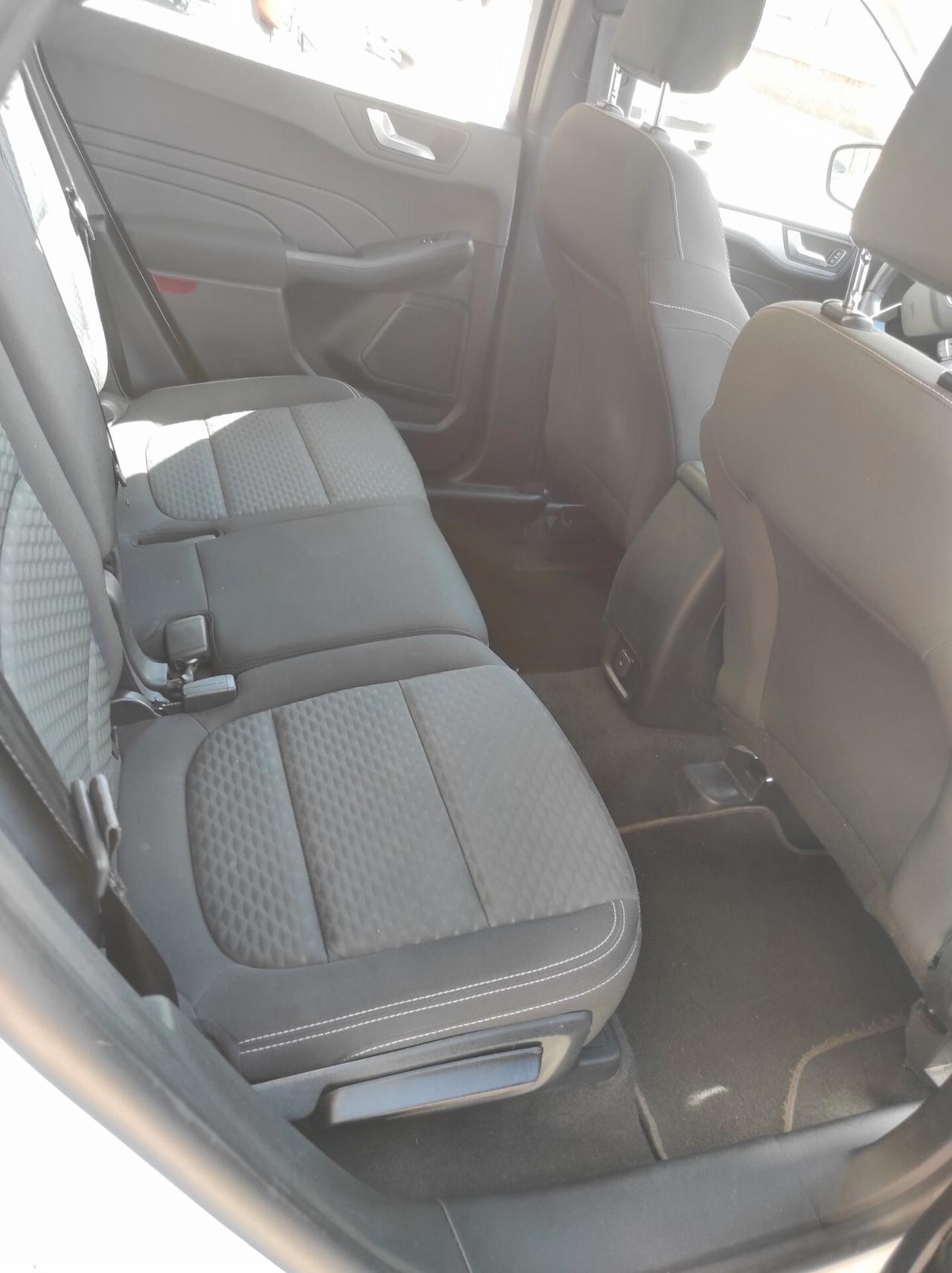 Ford Kuga 2022 1.5 tdci 120cv Nav Sensori lega 1propr