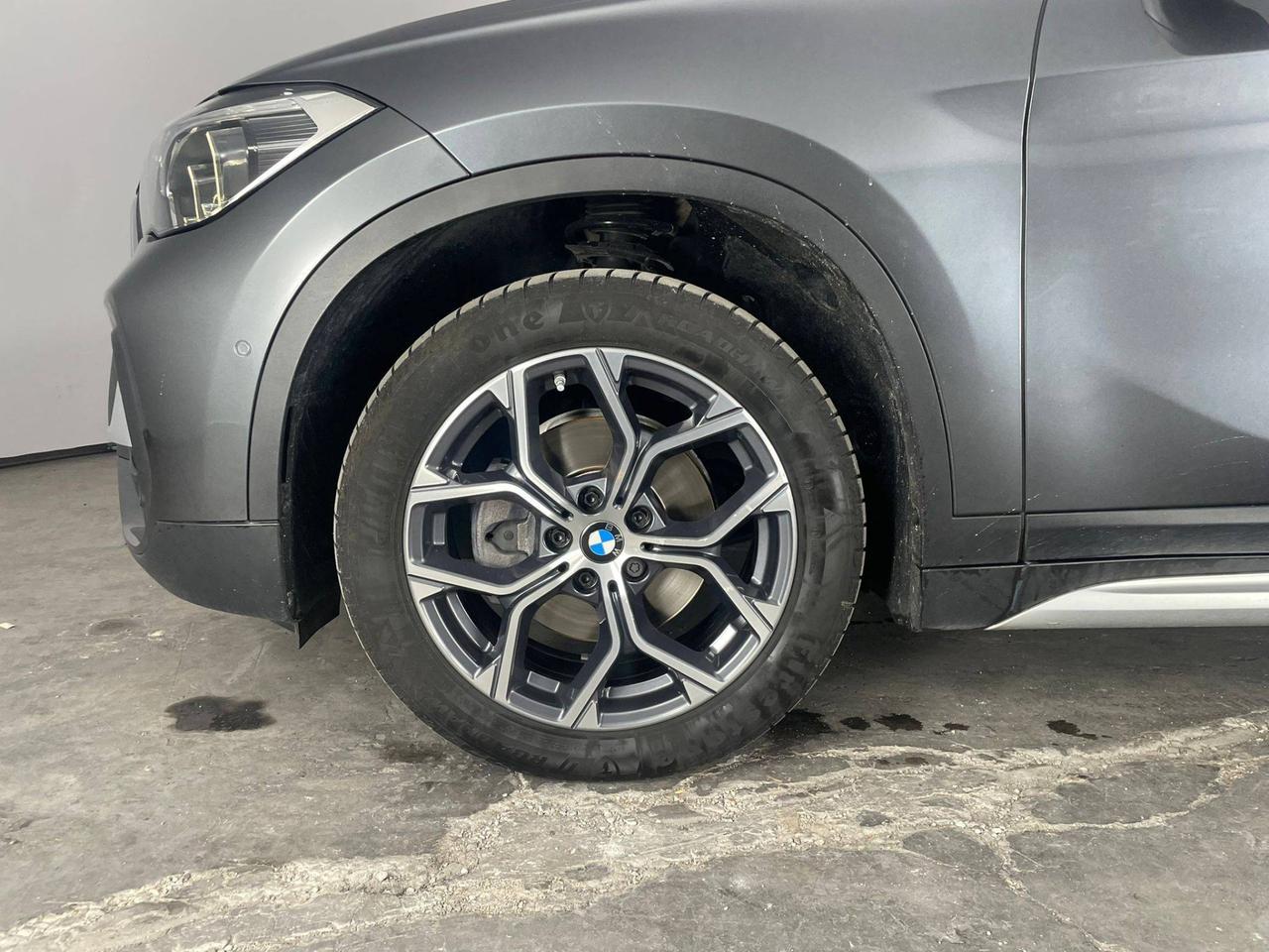 BMW X1 F48 2019 - X1 sdrive18d xLine auto