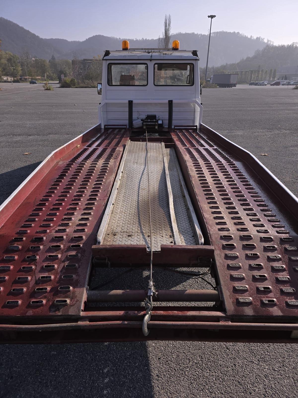 Carro attrezzi patente B