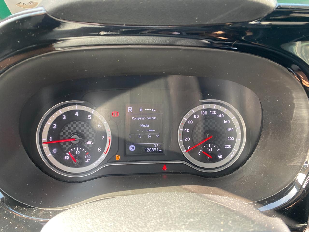 Hyundai i10 1.0 2021 SUPER ACCESSORIATA