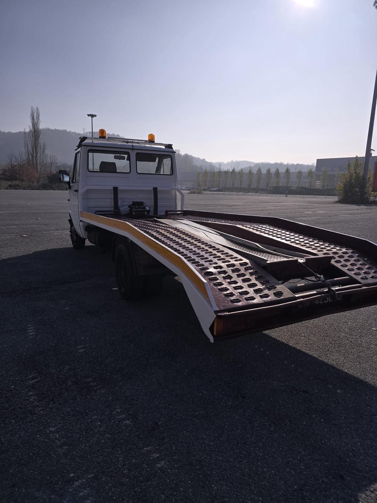 Carro attrezzi patente B