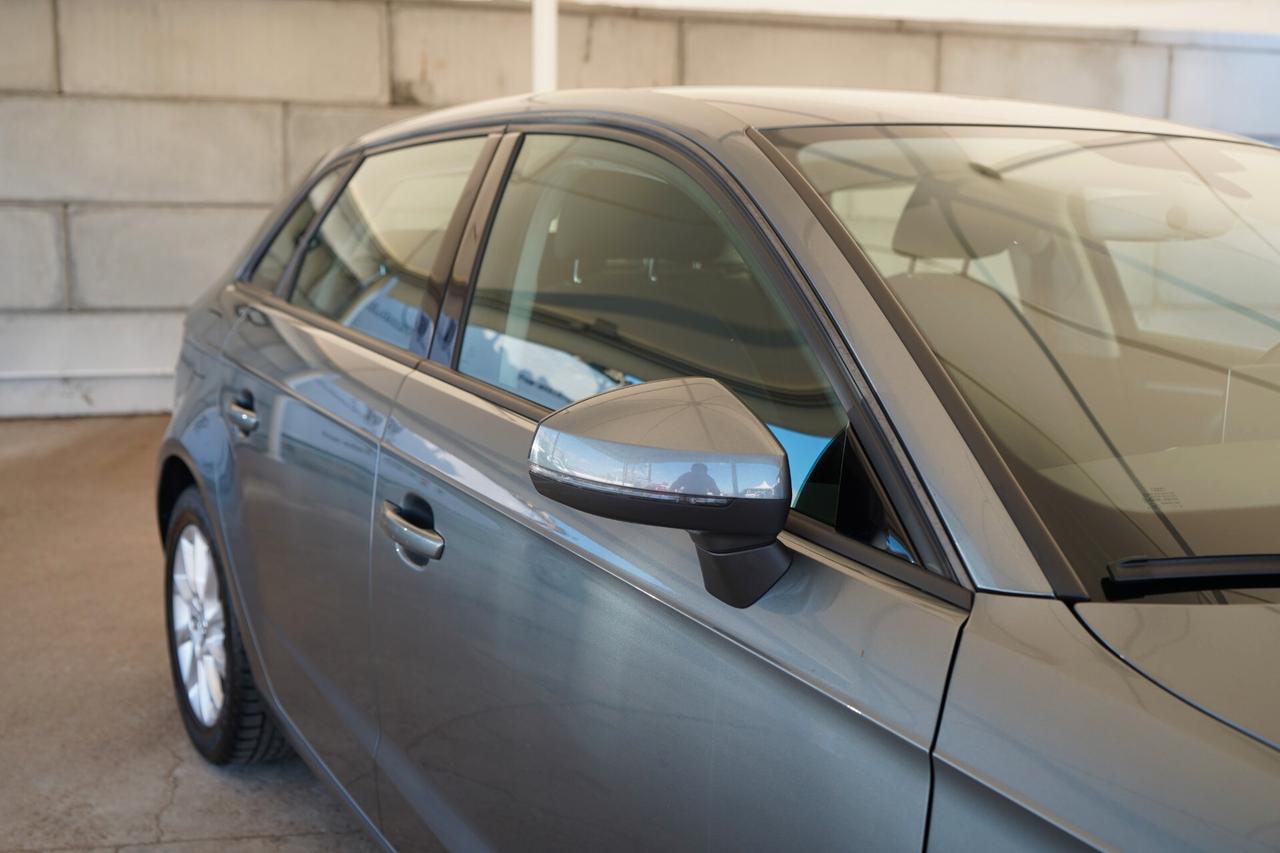 Audi A3 SPB 1.6 TDI Ambition 110 Cv