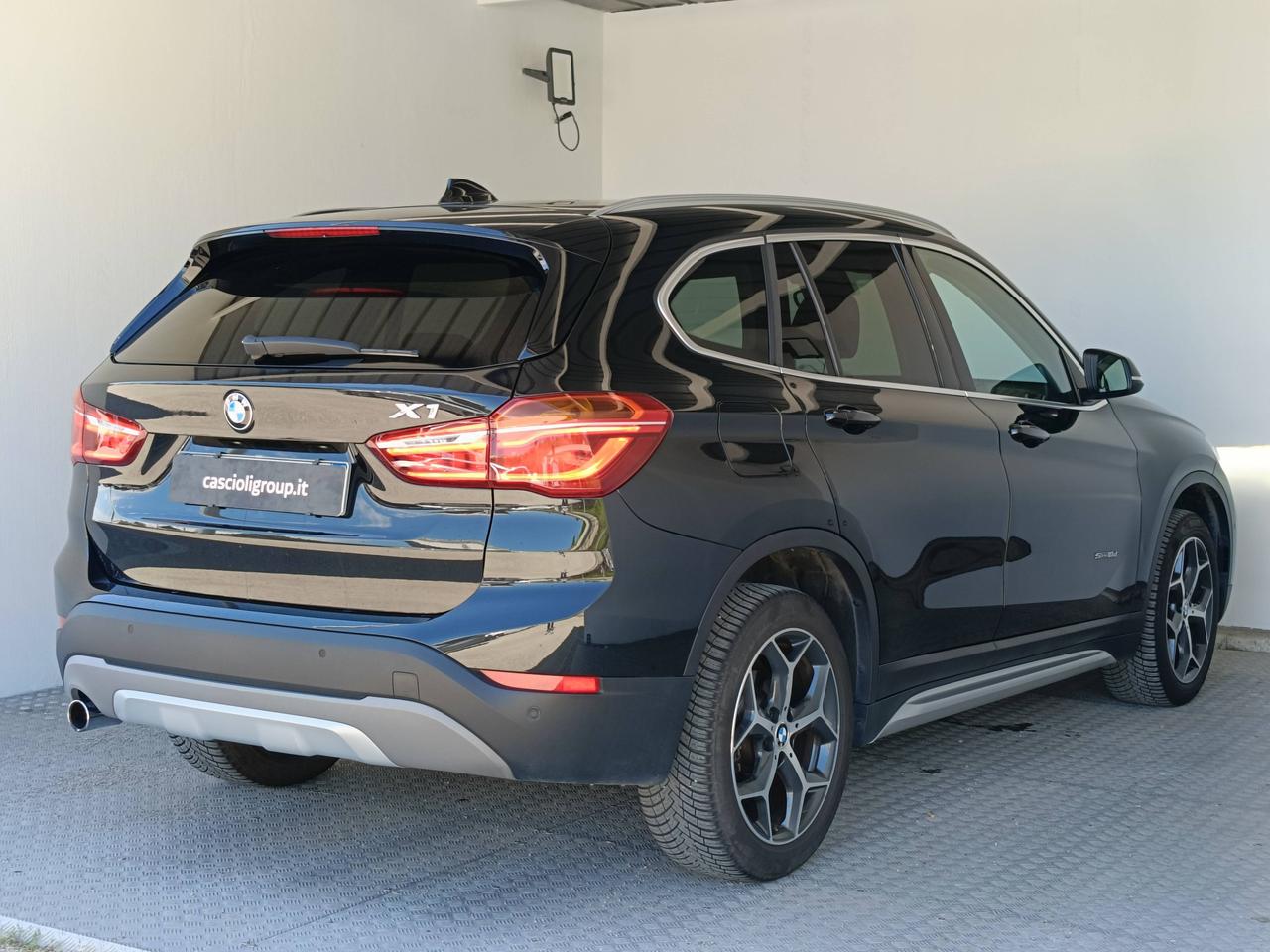 BMW X1 sdrive18d xLine auto my18