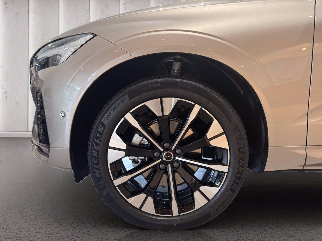 VOLVO XC60 2.0 b5 mhev Ultra Dark awd auto del 2025