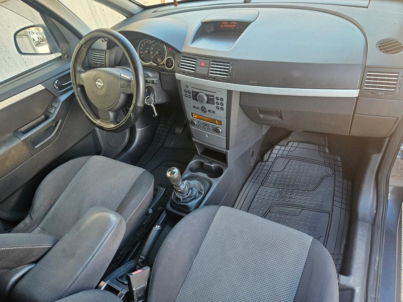 Opel Meriva 1.7cdti 74kw
