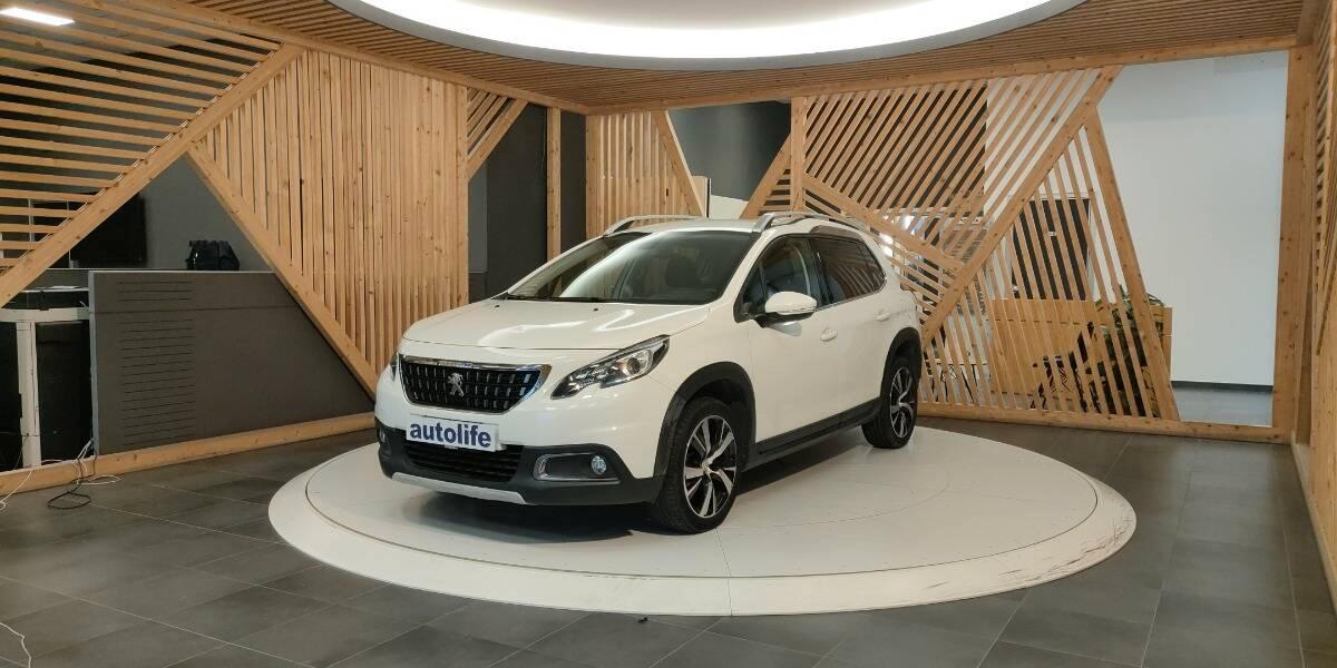 Peugeot 2008 1.5 bluehdi Allure s&s 100cv my19