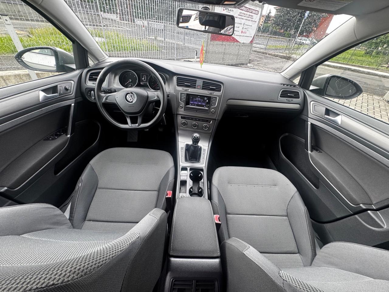 Volkswagen Golf 1.6 TDI 5p. Trendline BlueMotion Technology