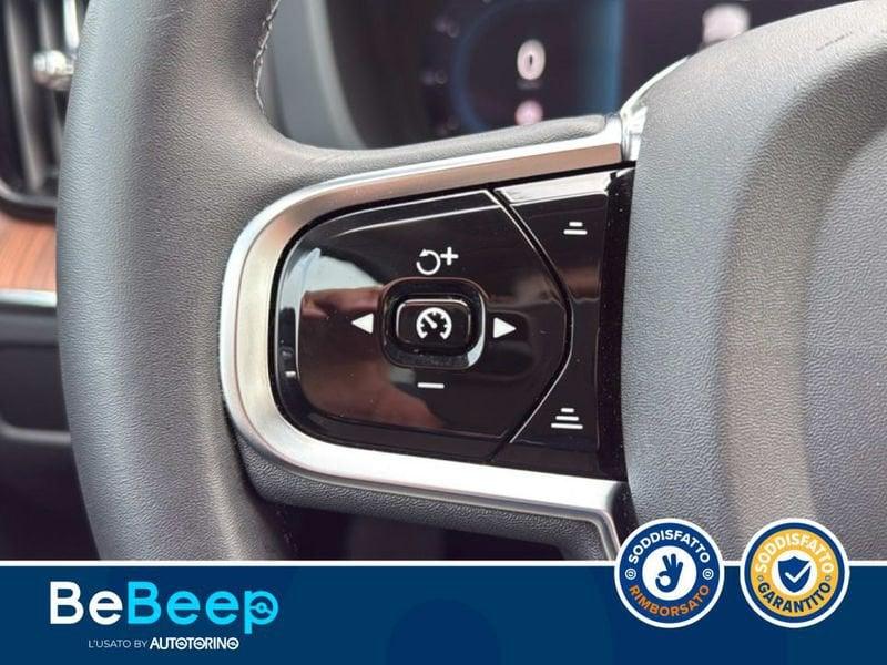 Volvo XC60 2.0 B4 ULTIMATE DARK AWD AUTO