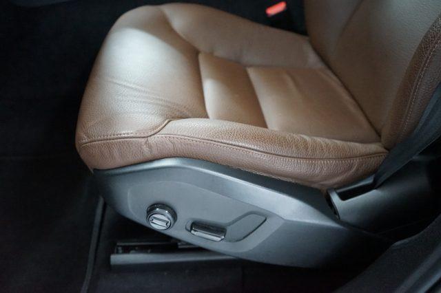 VOLVO XC60 T6 Recharge Plug-in Hybrid AWD Inscription Express