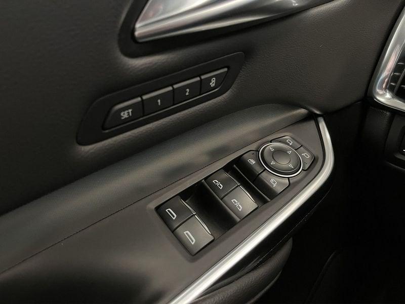 Cadillac XT4 XT4 2.0 td Premium Luxury awd auto