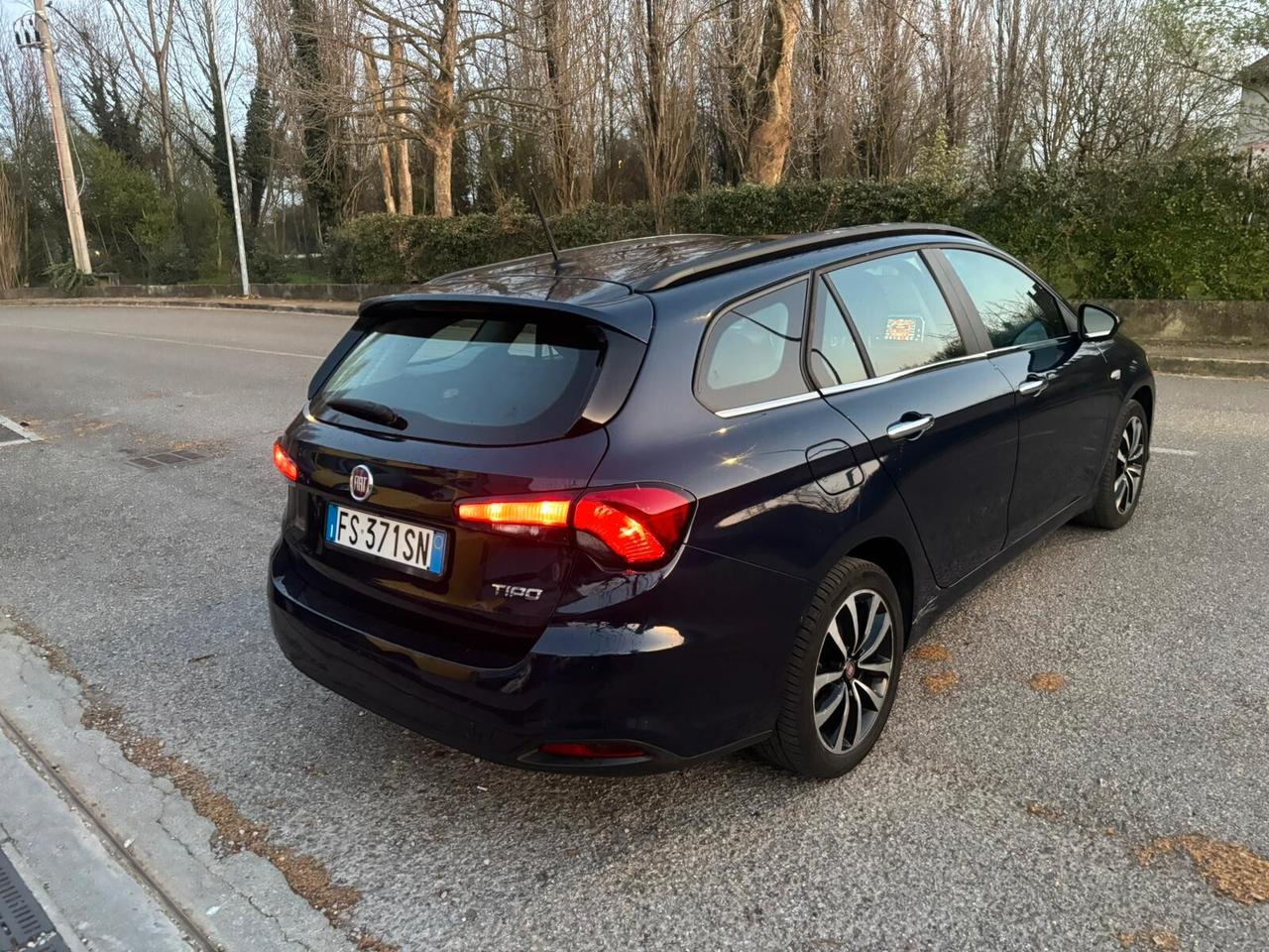 Fiat Tipo 1.6 Mjt S&S SW Lounge