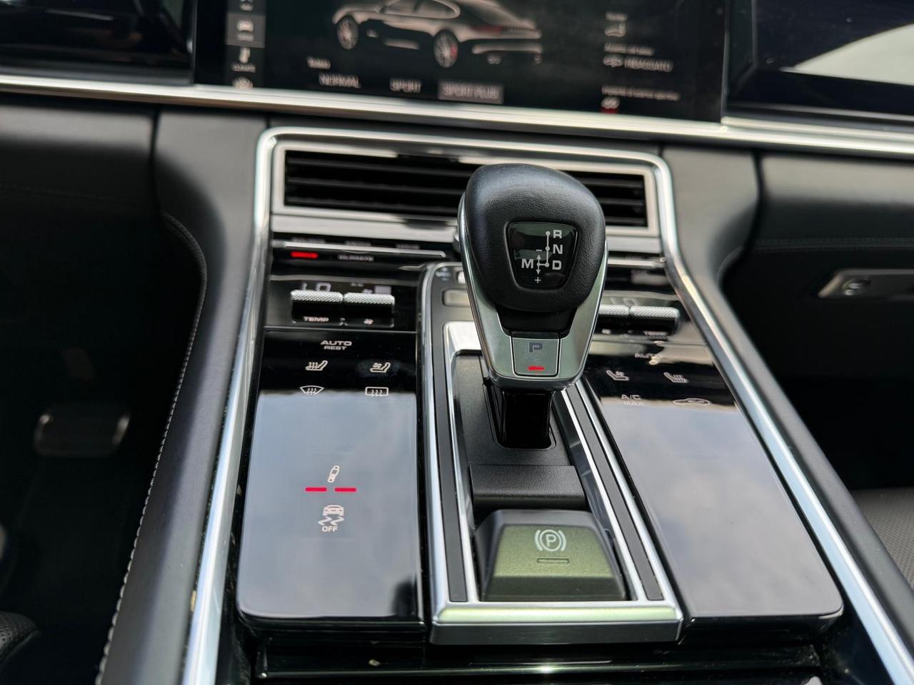 Porsche Panamera 4.0 Turbo