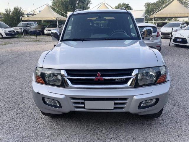 MITSUBISHI Pajero 3200 16V DI-D 5PORTE AUTOM. 4X4 7 POSTI ITALIA