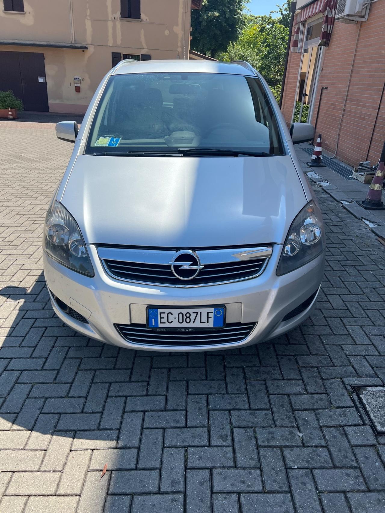 Opel Zafira 1.7 CDTI 110CV Edition