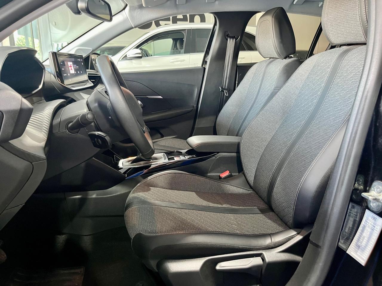 Peugeot 208 1.2 100CV 5 porte Allure 24000KM