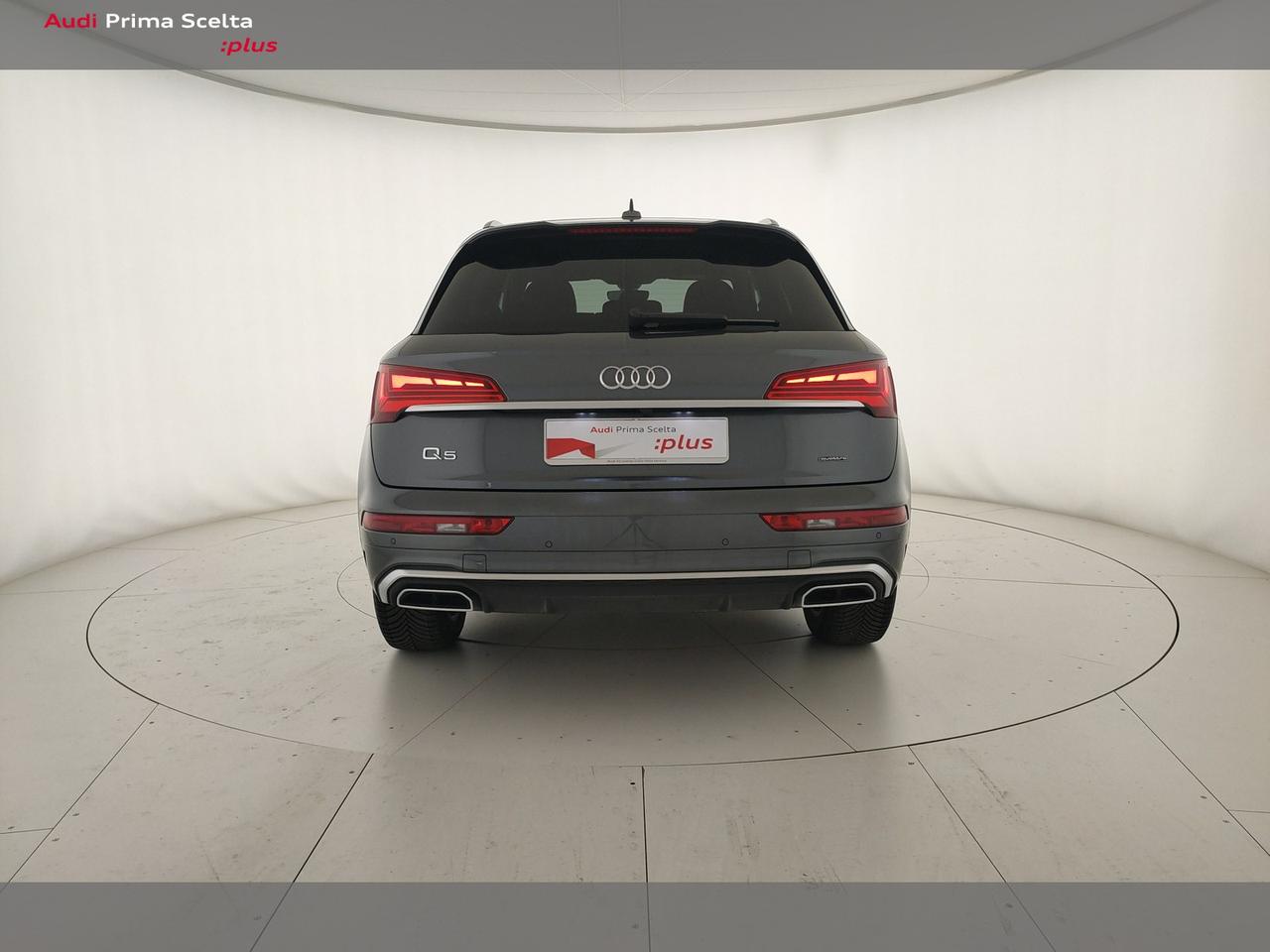 40 2.0 TDI S line quattro S tronic