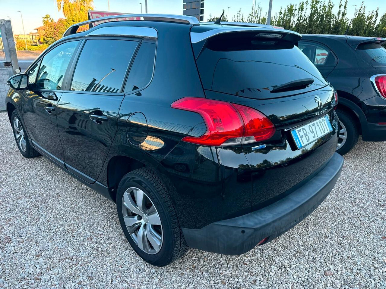 Peugeot 2008 BlueHDi 100 Active