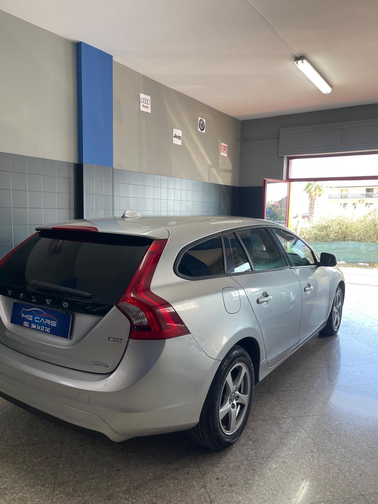Volvo V60 D2 1.6 Kinetic