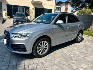 Audi Q3 2.0 TDI 150 CV quattro S tronic Business NAVI LED PDC