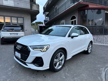 Audi Q3 35 TDI S tronic Business