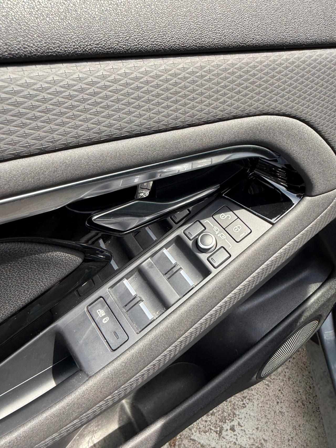 Land Rover Range Rover Evoque Range Rover Evoque 2.0D I4-L.Flw 150 CV AWD Auto R-Dynamic S