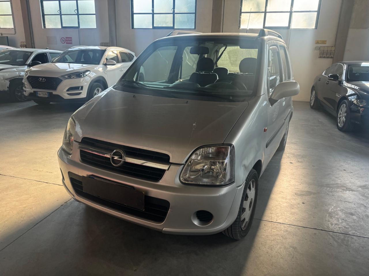 Opel Agila 1.3 CDTI Cosmo