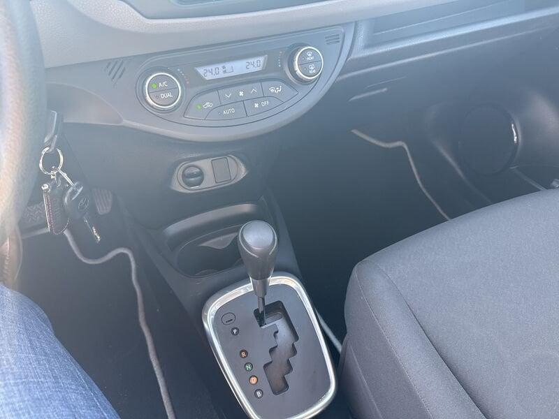 Toyota Yaris Yaris 1.5 Hybrid 5 porte Cool