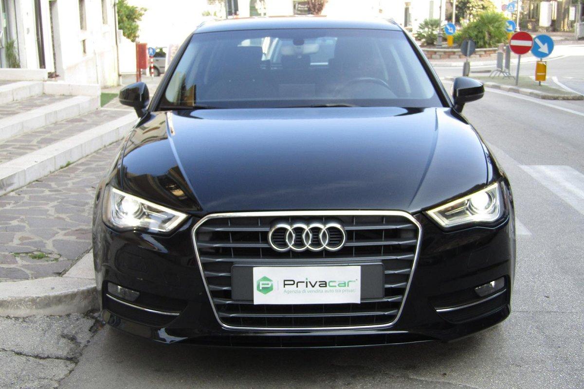 AUDI A3 SPB 2.0 TDI 150 CV clean diesel Ambition